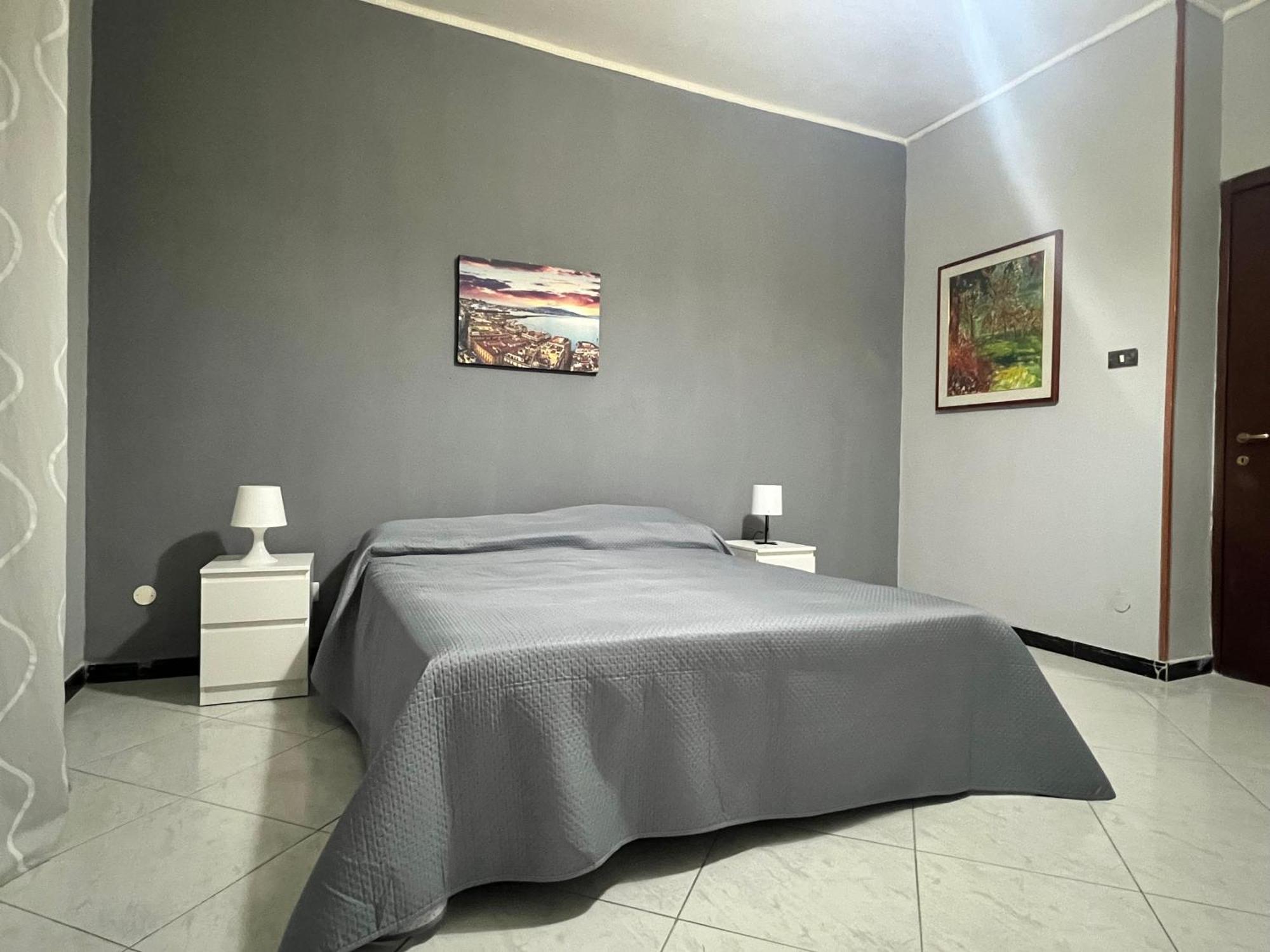 Napoli Rooms Guest house
